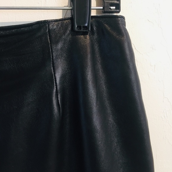 🔥Last Week🔥 black leather skirt - Picture 2 of 8